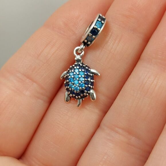925 Sterling Silver Sea Turtle Ombre Charm - Picture 4 of 9